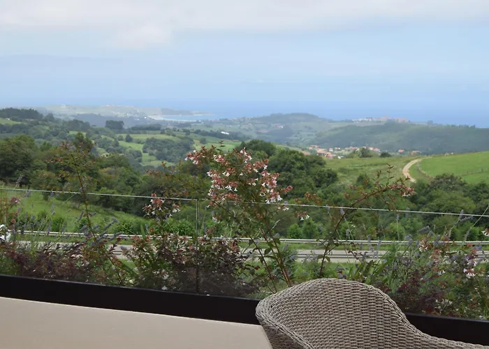 Vistas Al Mar Y Con Jardin - Casa Abelia